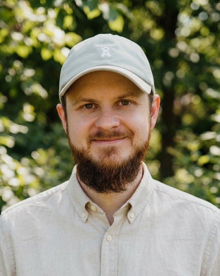 Fabian Riegel, founder of Hiraeth Node Studio